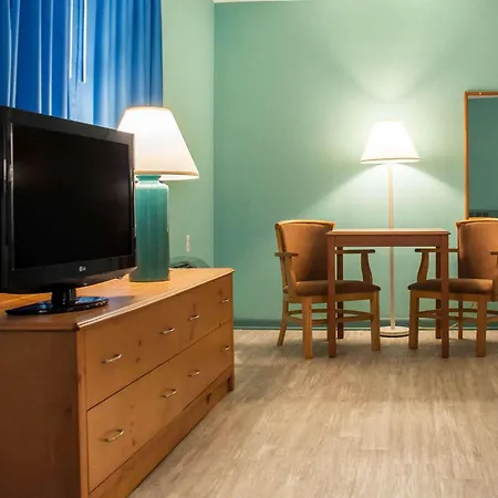 Econo Lodge Buffalo South-2