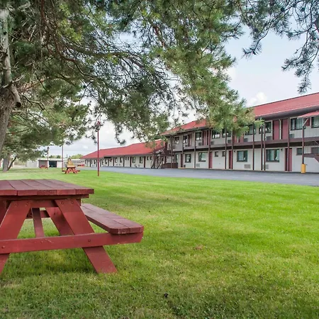 Econo Lodge Buffalo South-2