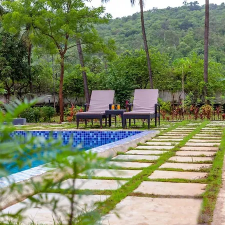 Stayvista'S Grey Mosaics - Vasai - 5Bhk Villa With Pool Table & Private Pool-3