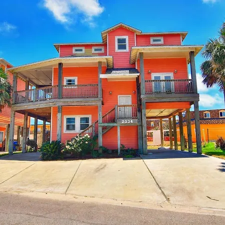 6Bdrm Beach Home - Oceanviews - Recently Renovated - Shared Pool & Hottub-3