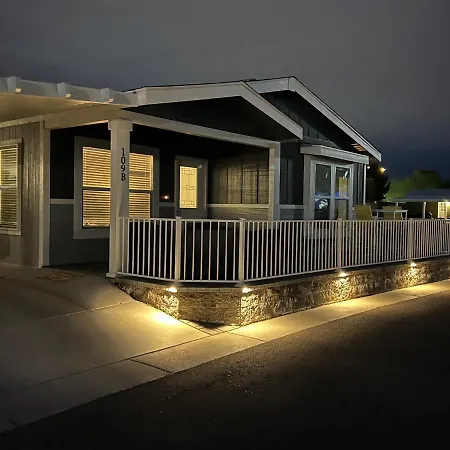 Monte Vista Village Resort Mesa 3 Bed 2 Bath Age Restricted Must Be 55 Or More-2
