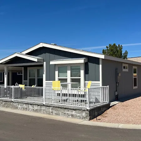 Monte Vista Village Resort Mesa 3 Bed 2 Bath Age Restricted Must Be 55 Or More-3