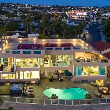 Celebrity Oceanfront Estate-3