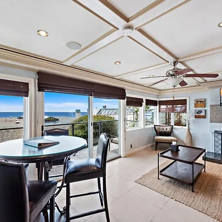 Ocean View Villa, Walk To Main Beach, Easy Beach Access-3