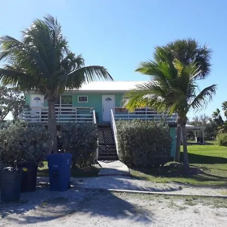 Old Wooden Bridge Resort & Marina-2