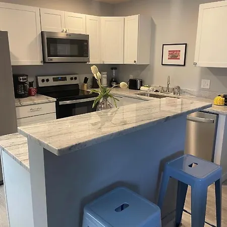 Duplex On Howard - Sekul Suite-3