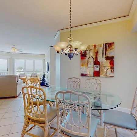 3502 Windsor Court South-2