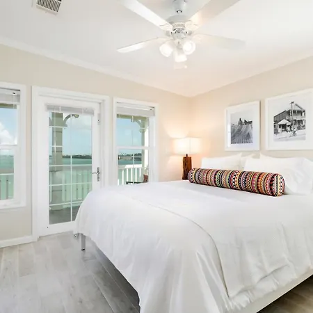 Little Torch Cottages-2