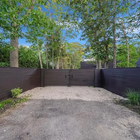 Chic Modern Retreat In The Heart Of Eh! Pool Open!-3