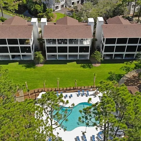 The Moorings Poolside Townhouse-3