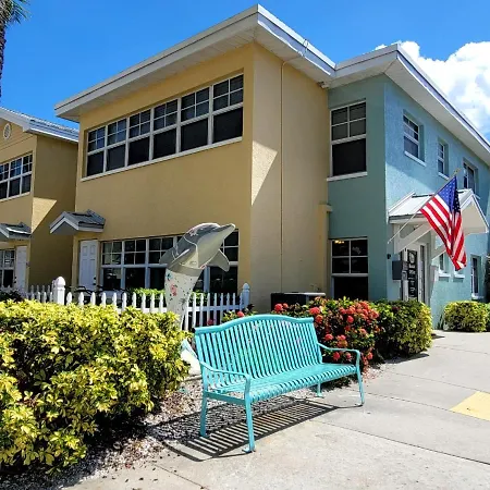 Barefoot Beach Resort-3
