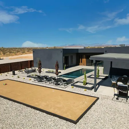Black C House-2