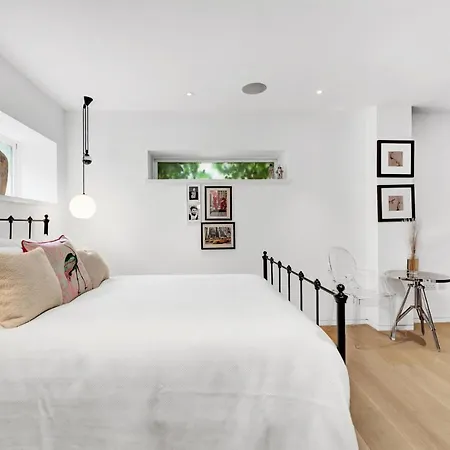 Luxury 3 Bed House By Hyde Park, Bayswater-2