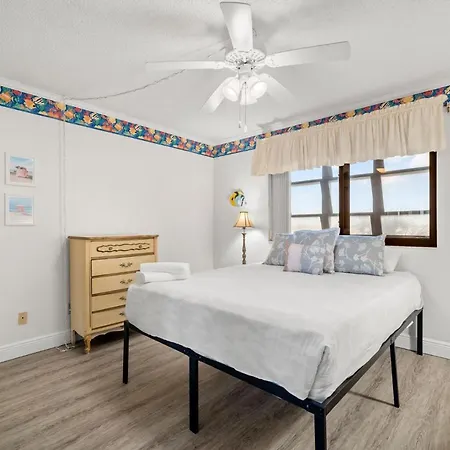 Reflections On The Gulf #503 Beachfront Condo With Pool And Hot Tub-2