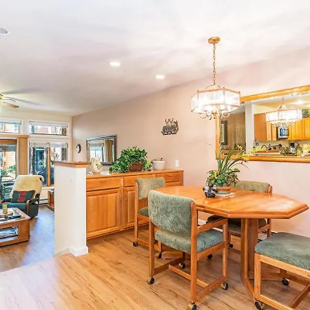 The Mccloud Condominium Complex Is One Of The Most Popular Vacation Rentals-2