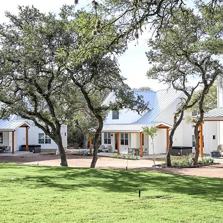 Camp Hideaway Gruene-3