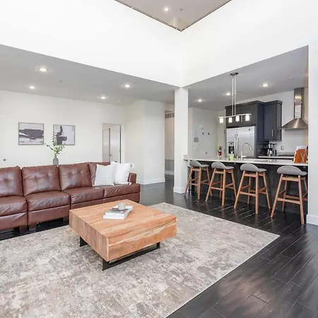 The Lofts #9D - Right By Ski Lifts With Private Hot Tub-2
