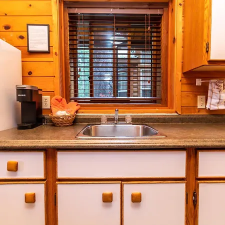 Riverbend Cottage & Rv Resort-2