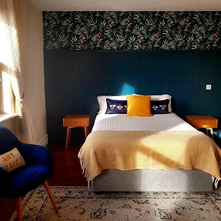 Cliffs View Self Catering @ Limestone Lodge-3