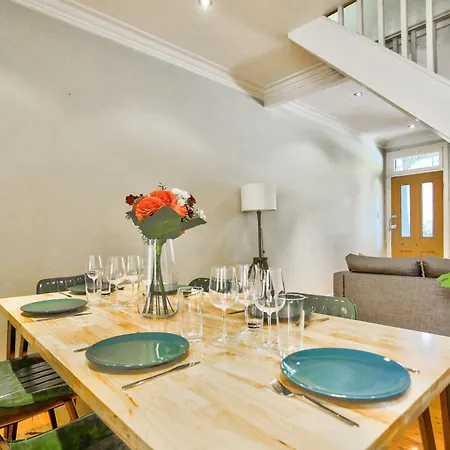 Spacious 3 Bedroom On The Edge Of Downtown Darghan St 2 E-Bikes Included-2