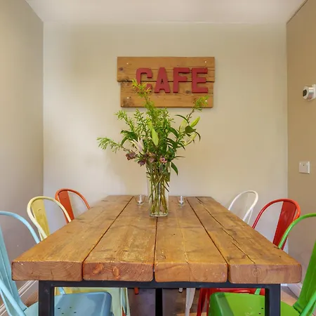 Orrest Head Cottage-2