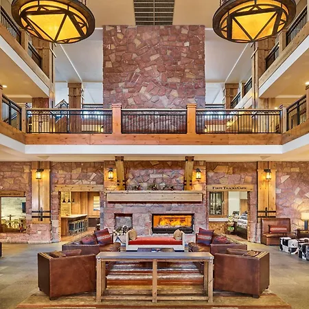 Grand Summit Hotel - Canyons Village, A Rockresort-3