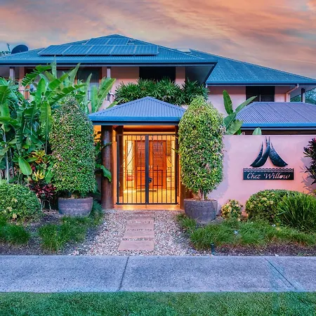 Villa 3 @ Chez Willow, 2 Mins To Four Mile Beach-2