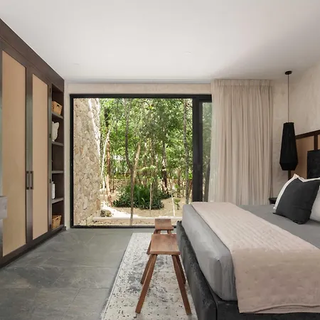 Twelve O'Clock - Luxury Villas-2