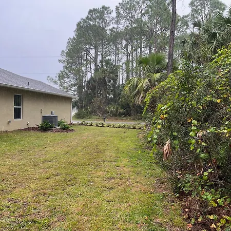 Beautiful Palmwood Drive Bungalow-3