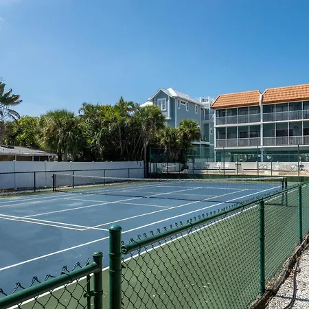 Pelican Cove 15-2
