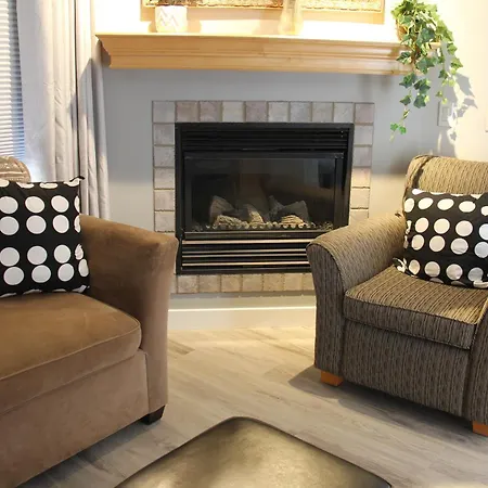 Windtower Lodge - Canmore-2