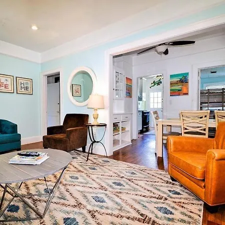 Seaside Beach Cottage-3