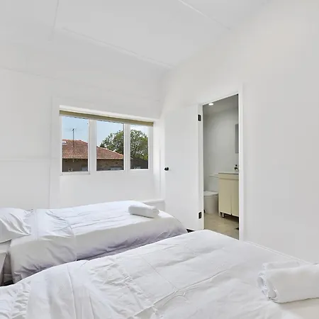 Dream Vintage Place In Chatswood-3