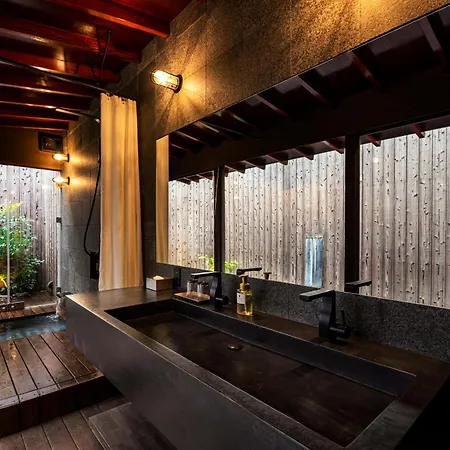 Rinn Premium Nijo Castle North-3