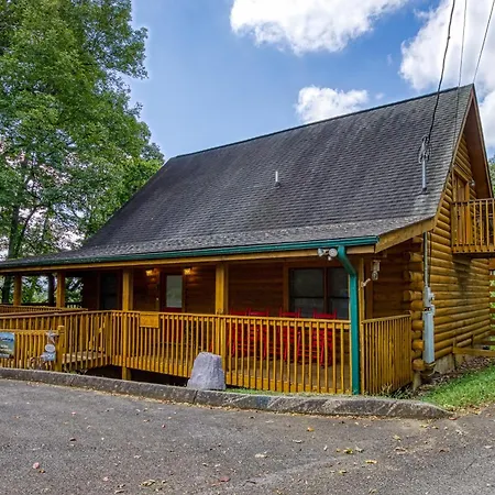 Old Glory, Pool Table, Pool Access, Wifi, Free Attraction Tickets!!!-3