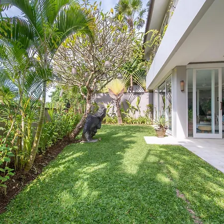 Villa Sunsara 4 - Enchanting 4Br Villa In A Great Location-2