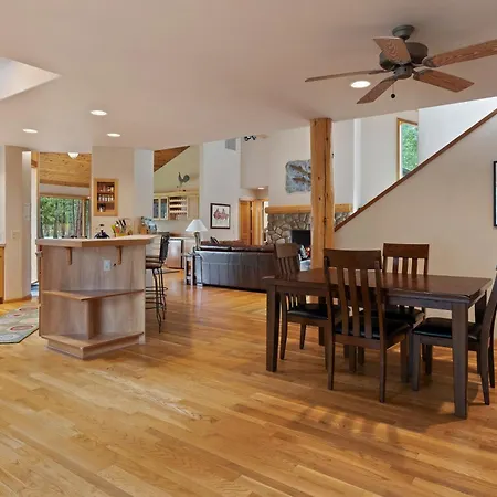 Glaze Meadow 376 Home-2