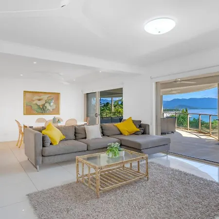 Island Point Villa 1 Port Douglas-2
