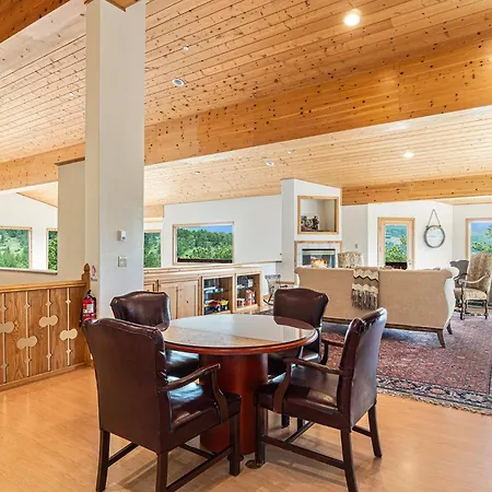 H7 At Hope Mountain -- 6-Bedroom Retreat Home At Allenspark Colorado Home-3