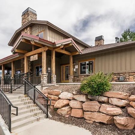 Bear Hollow 3203 | Private Patio | Near Outlets | 2 Hot Tubs | Pool-2