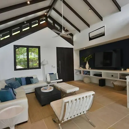 Hapuka - Luxury Villa With Stunning Views On Murphy St-3