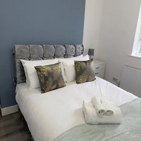 Hackney Mid & Long-Term Stays-3