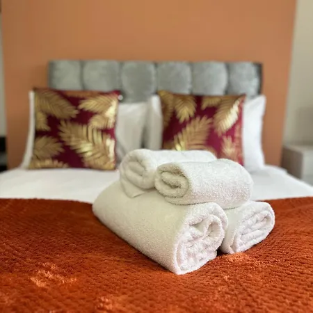 Hackney Mid & Long-Term Stays-2