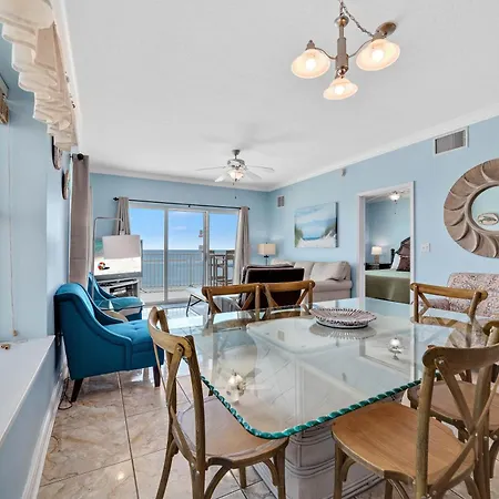 Crystal Shores West 101-2