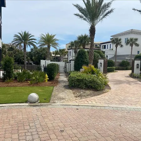 30A Showhouse-3