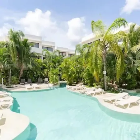 Intimo Resort - Clothing Optional-3