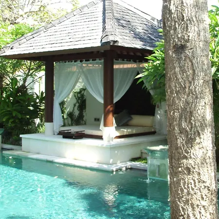 Nike Villas-3