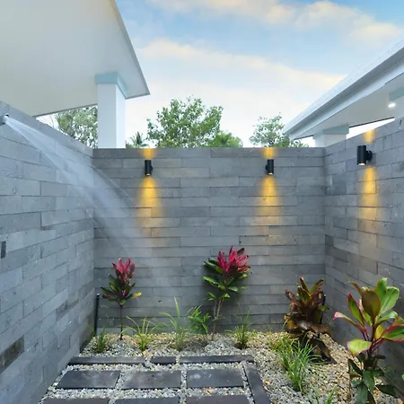 #2 Andrews - Port Douglas-2