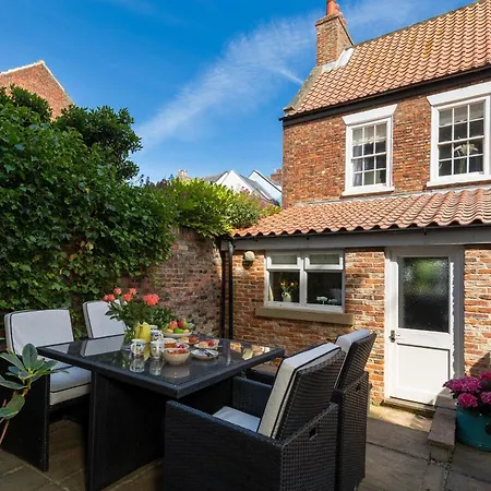 Cobble Cottage-2