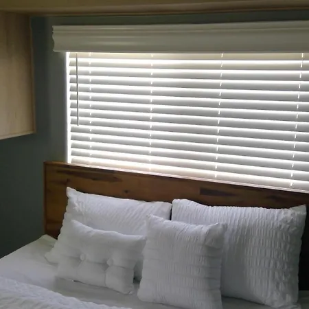 Jetstream Rv Resort At Tropical Trails-3